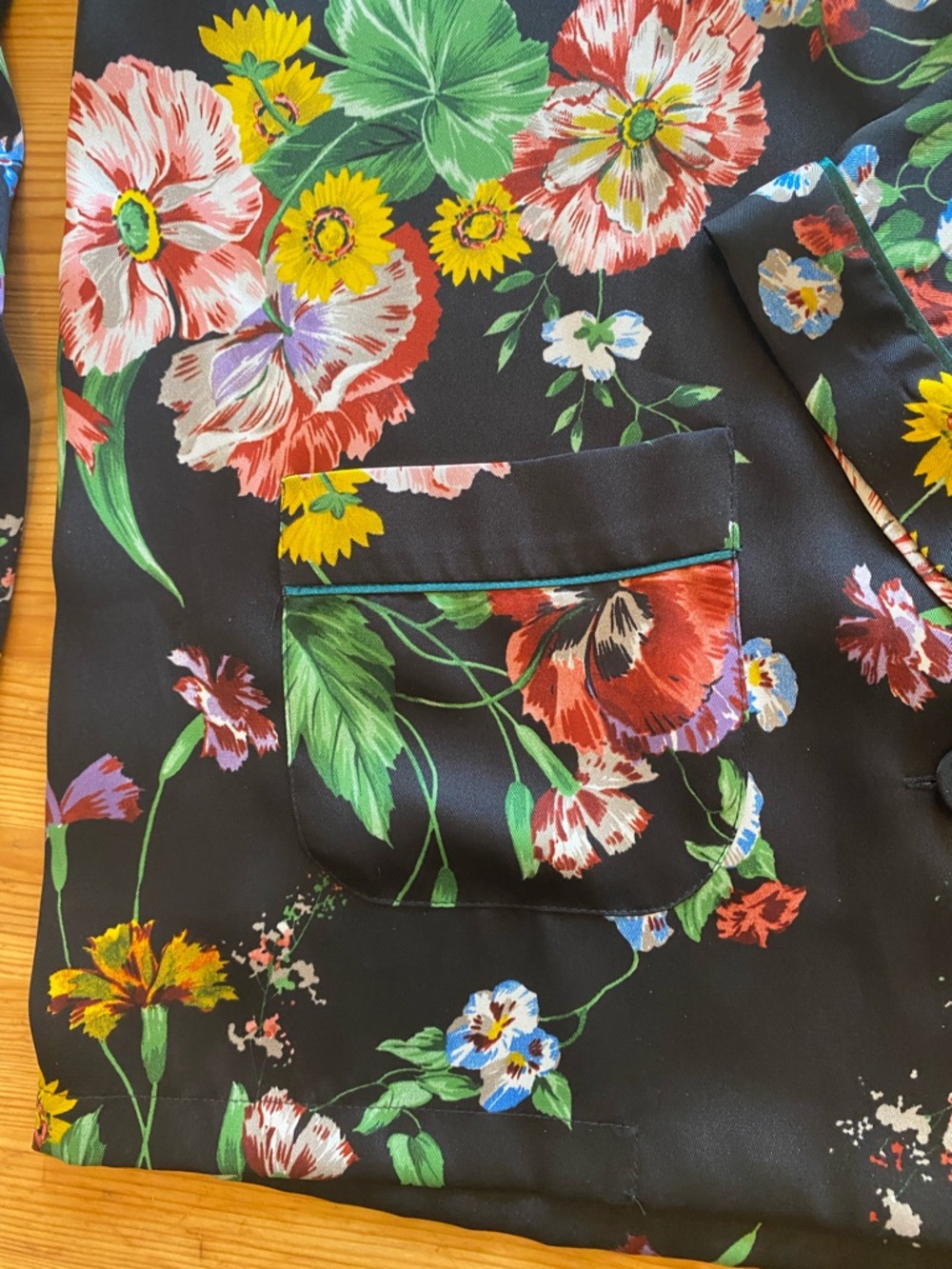 Zara Black Bloom Satin Button Up Blouse Size Medium - Picture 12 of 14